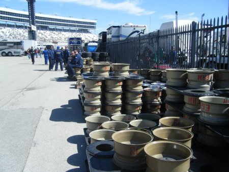 036-NASCAR2009-37.jpg.medium.jpeg
