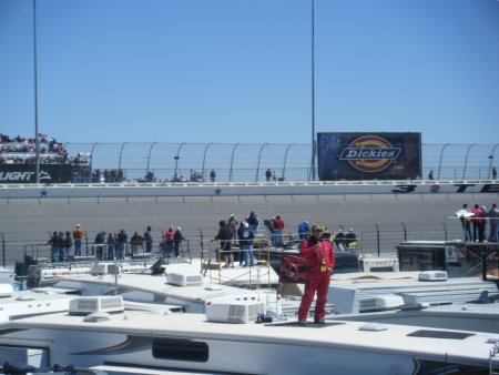 047-NASCAR2009-48.jpg.medium.jpeg